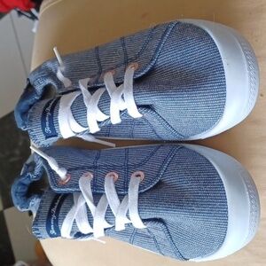 Tommy Bahama Sneakers, slip on, elastic back, blue & white striped,  7.5, EUC